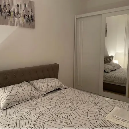 Apartament Moni